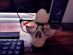 Skull Glasses Holder | D&D Scenery Dungeons and Dragons Pathfinder RPG 3D Printed PLA Plastic Spooky Halloween Office Decor