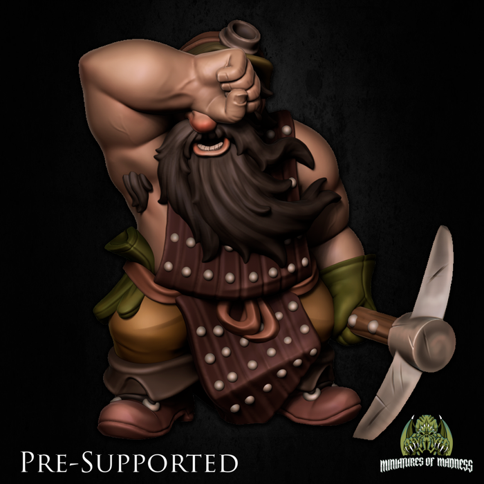 Dovolir Smeltpike Miner Dwarf - 28mm or 32mm Miniatures of Madness Mini Villagers