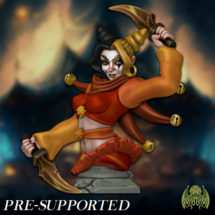 Trixie Psycho Clown Jester Sexy Female  - Resin Bust Dungeons and Dragons Pathfinder Character Miniatures of Madness Bandit