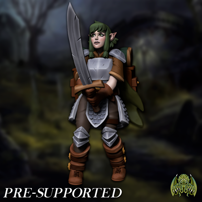 Elfie the Adventurer Scared Female Elf Fighter Sexy SFW or NSFW - 28mm or 32mm Miniatures of Madness Mini Cemetery