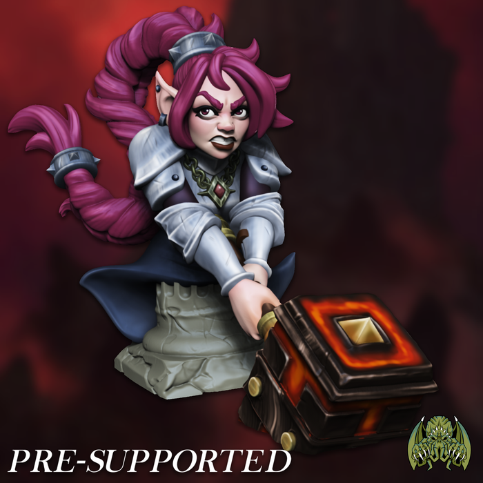 Tess Thunderfoot Fierce Female Halfling Warrior Paladin - Miniatures of Madness Bust Smelter's Pit