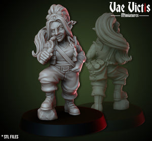 Female Goblin Artificer 28mm or 32mm Miniatures