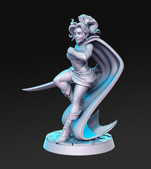 Sexy Female Fighter Prissa 28mm or 32mm Miniatures