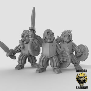 Female Halfling Fighters 28mm or 32mm Miniatures