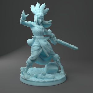 Female Wizards Aztec and Inuit       28mm or 32mm Miniatures