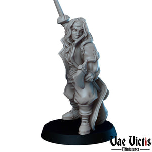 Vampire Slayer Female 28mm or 32mm Halloween Supernatural RPG Miniatures