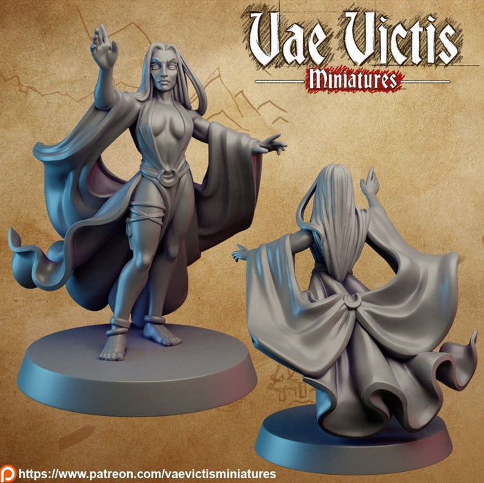 Sorceress Sexy Female Mage 28mm or 32mm Miniatures