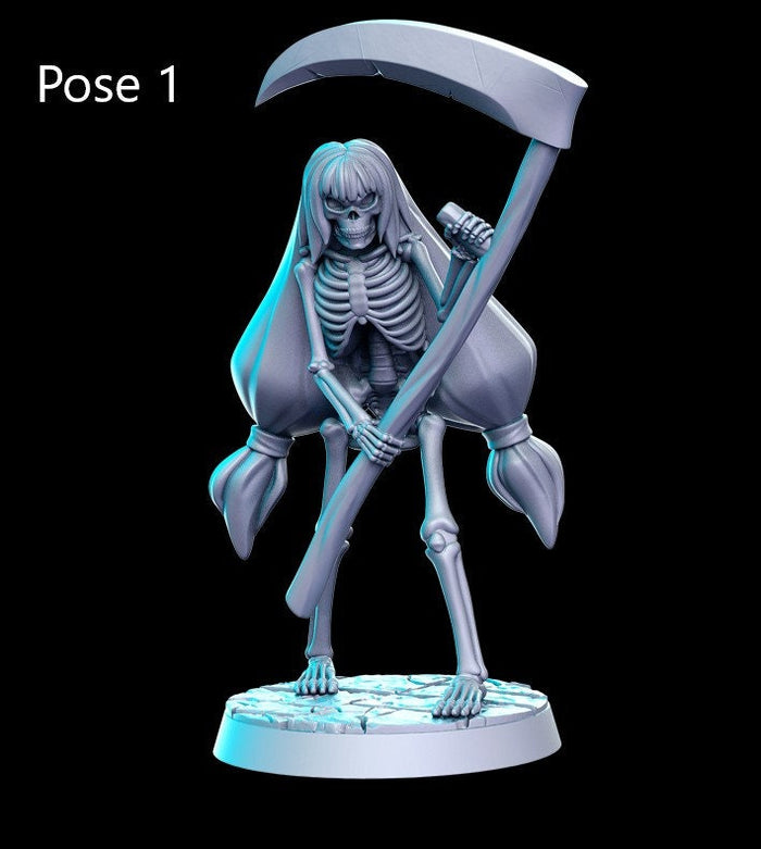 Female Skeletons - Heroine Quest 1 and 2 - 28mm or 32mm Miniature