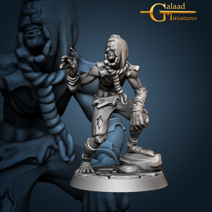 Ghoul Undead Creature - 28mm or 32mm Halloween or RPG Miniatures